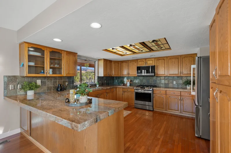 3010 Silver Reef Drive, Leeds, UT 84746, Leeds, Utah, United States. - Photo 10