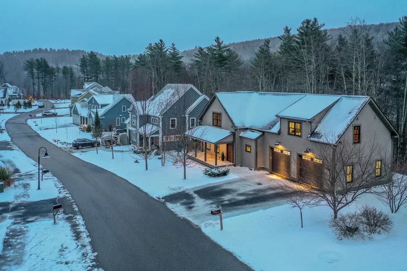456 Thomas Lane, Stowe, VT 05672, Stowe, Vermont, United States. - Photo 25