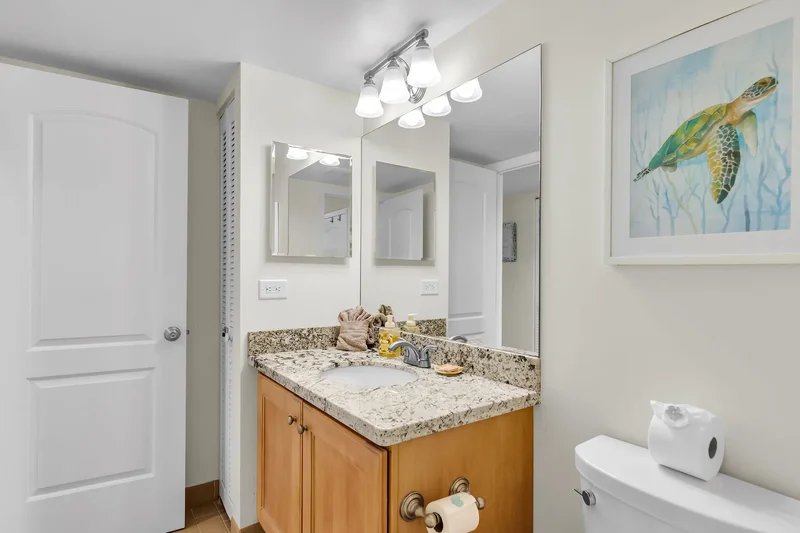 1133 W Ocean Drive #4, Key Colony Beach, FL 33050, Key Colony Beach, Florida, United States. - Photo 38