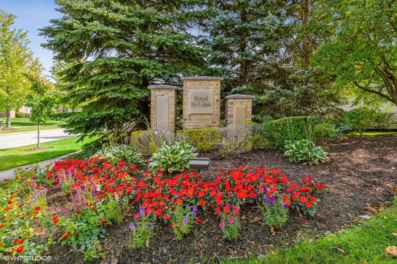 1969 Royal Birkdale Drive, Vernon Hills, IL 60061, Vernon Hills, Illinois, United States. - Photo 6
