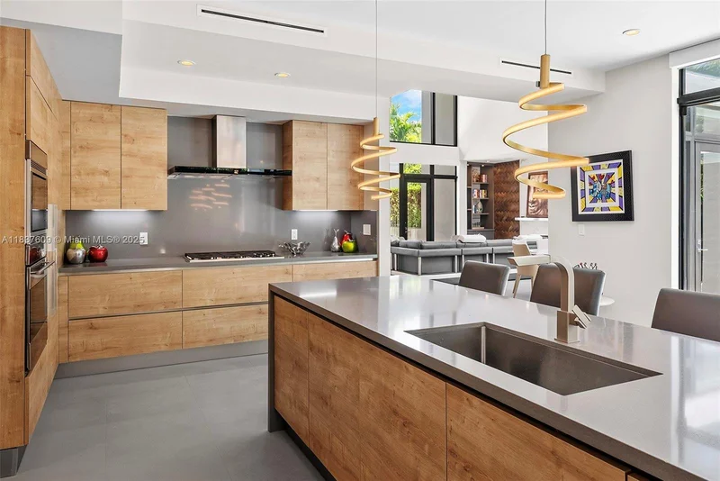 7621 SW 59th Ct, Miami, Florida, United States. - Photo 13
