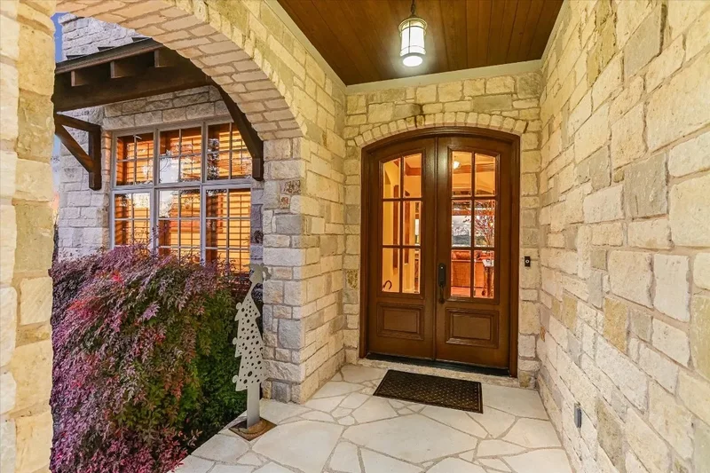 633 Wesley Ridge Drive, Spicewood, TX 78669, Spicewood, Texas, United States. - Photo 9