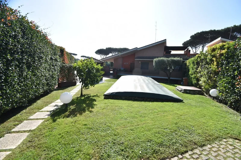 Via Giulio Pittarelli, Lazio, Italy. - Photo 7