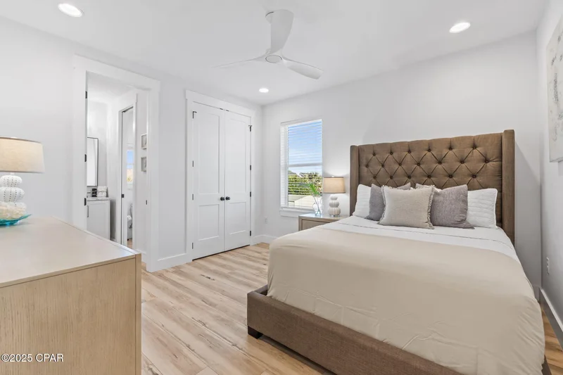7028 Thomas Drive, Panama City Beach, Florida, United States. - Photo 39