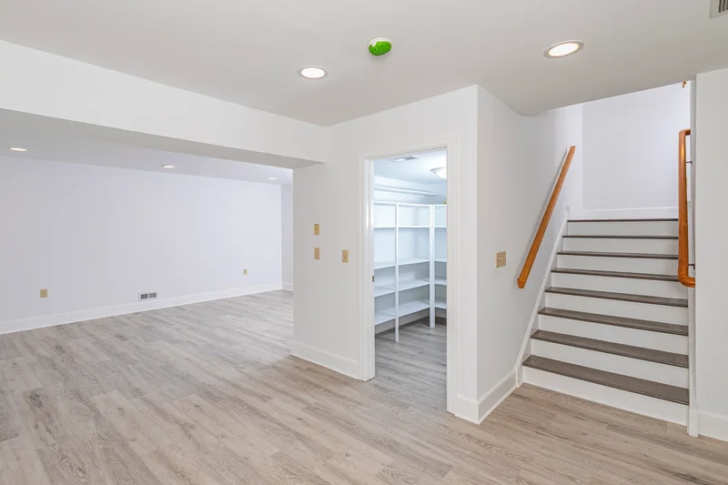 40 Governors Lane , Princeton, NJ 08540, Princeton, New Jersey, United States. - Photo 39
