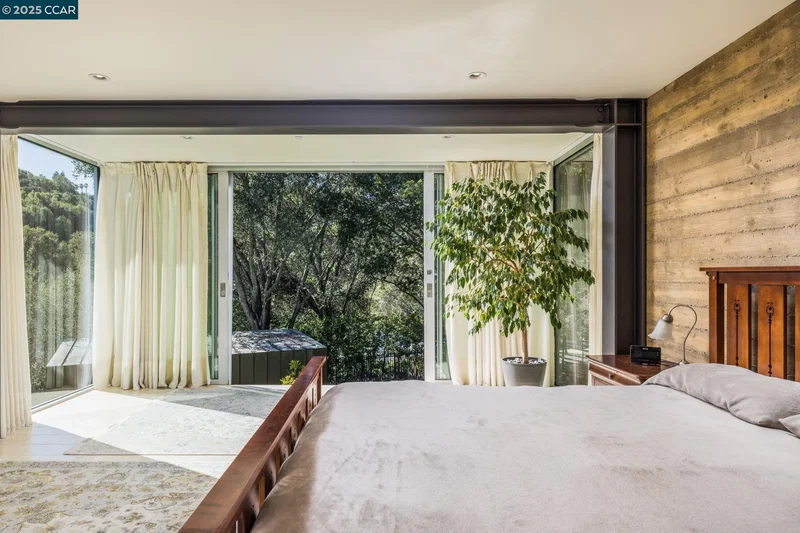 2 Crane Ct, Orinda, California, United States. - Photo 2