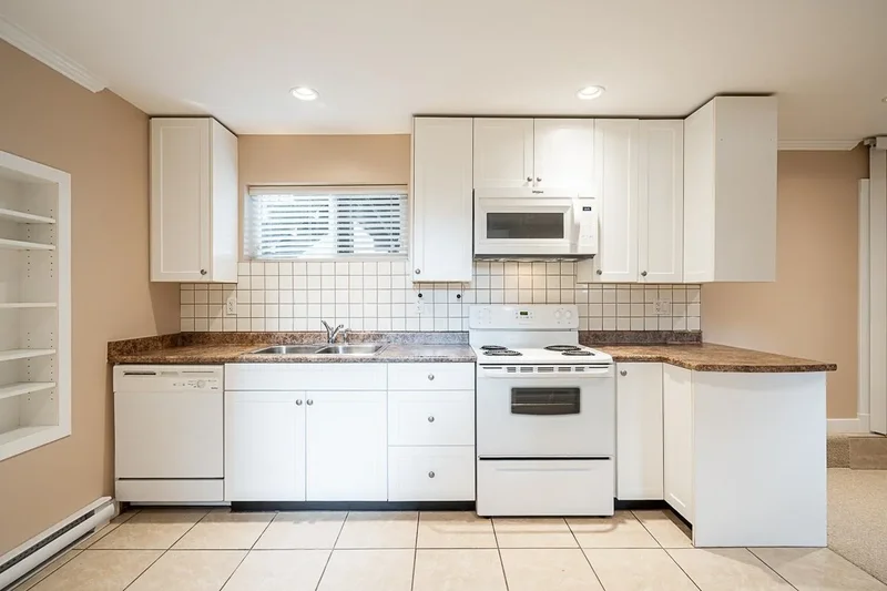 2259 Prairie Avenue, Port Coquitlam, British Columbia, Canada. - Photo 20