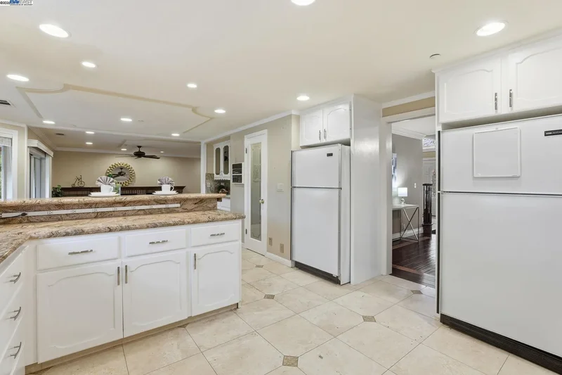 1414 Columbine Way, Livermore, CA 94551, Livermore, California, United States. - Photo 13