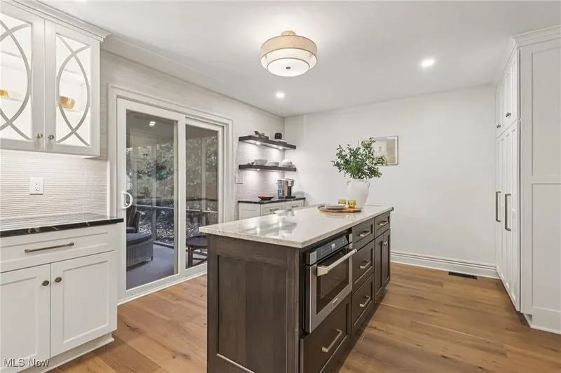 1460 Kingsway, Westlake, OH, 44145, USA, Westlake, Ohio, United States. - Photo 10