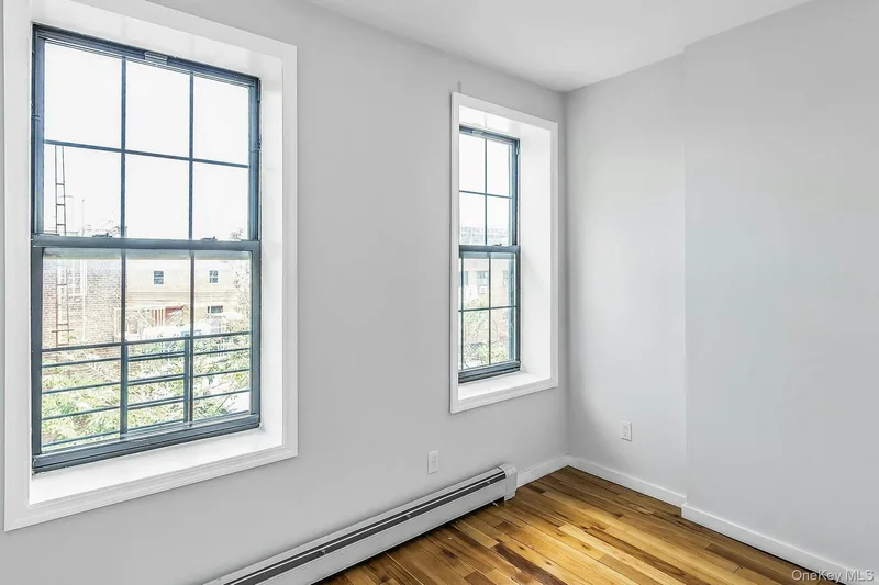 34-21 9 Street, New York, New York, United States. - Photo 14