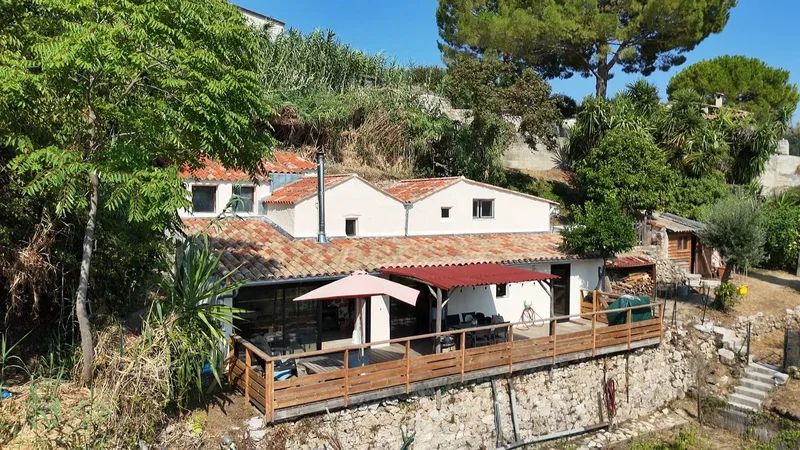 Saint-Jeannet, Provence-Alpes-Côte d'Azur, France. - Photo 2