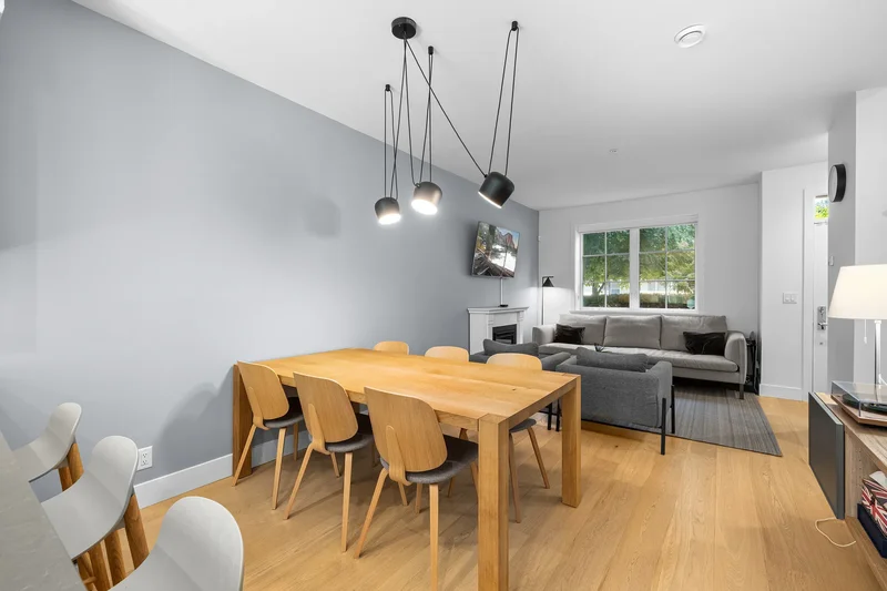 1133 Ridgewood Drive  6, North Vancouver, BC V7R 0A4, North Vancouver, British Columbia, Canada. - Photo 12