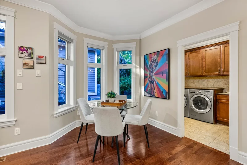 452 Tempe Crescent, North Vancouver, British Columbia, Canada. - Photo 19