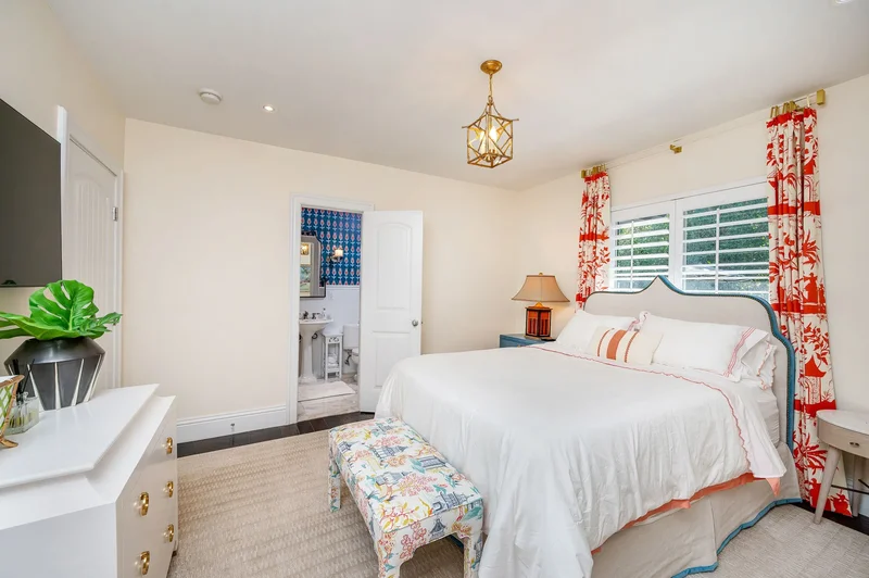 612 Catalonia Ave , Coral Gables, FL 33134, Coral Gables, Florida, United States. - Photo 30