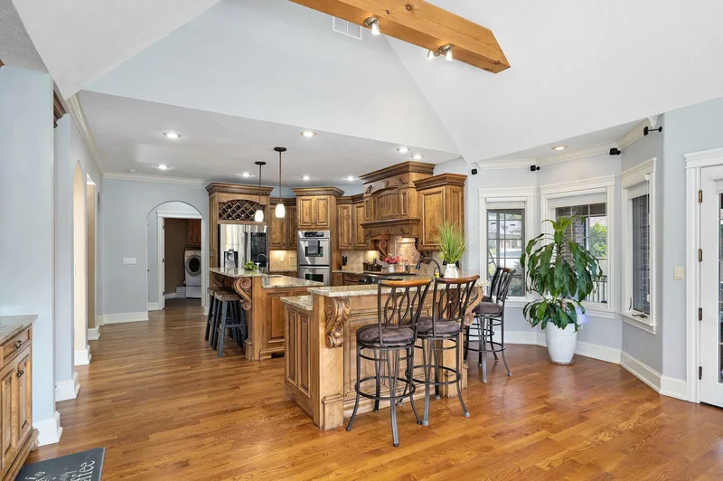 5909 S Brightwater Trail, Springfield, MO 65810, Springfield, Missouri, United States. - Photo 52