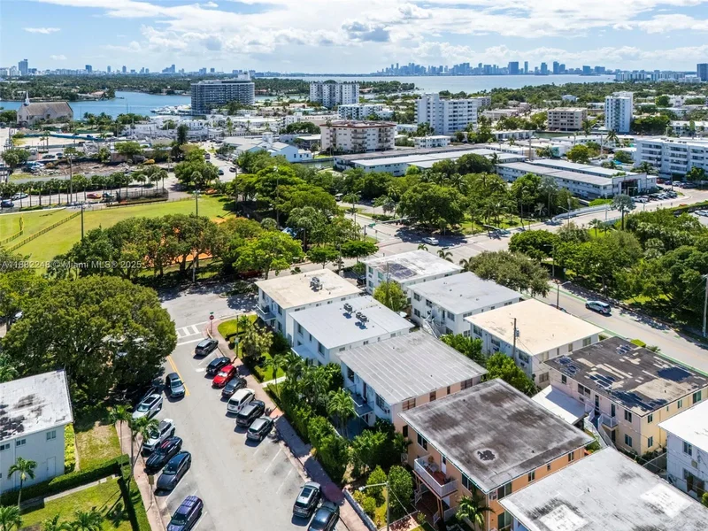 7320 Carlyle Ave, Miami Beach, Florida, United States. - Photo 18