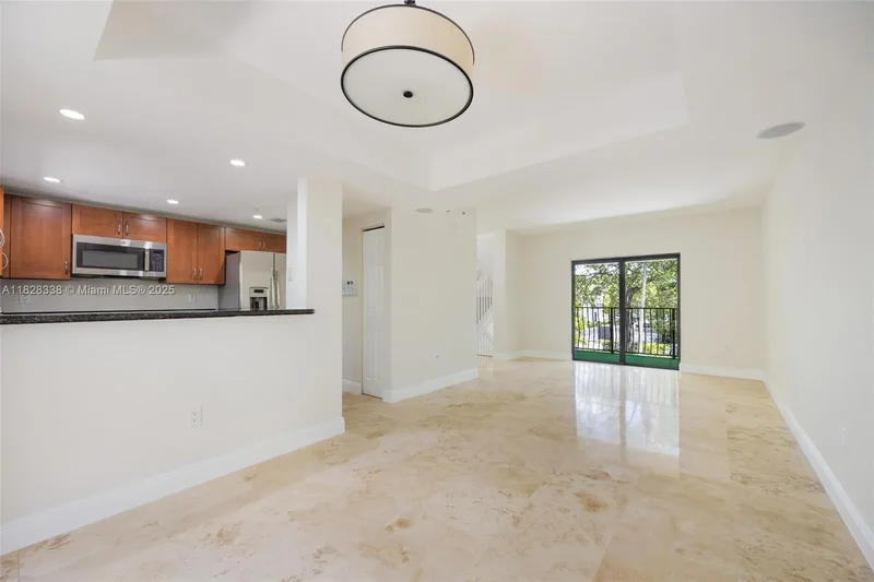 3204 Bird Ave 108, Miami, Florida, United States. - Photo 7