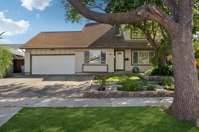 228 Martinvale Lane, San Jose, California, United States. - Photo 44