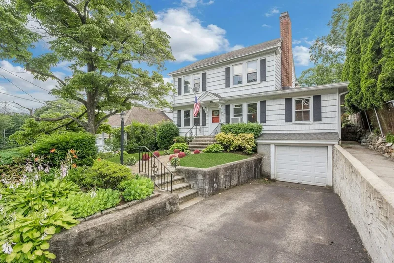23 Jackson Avenue, White Plains, New York, United States. - Photo 27