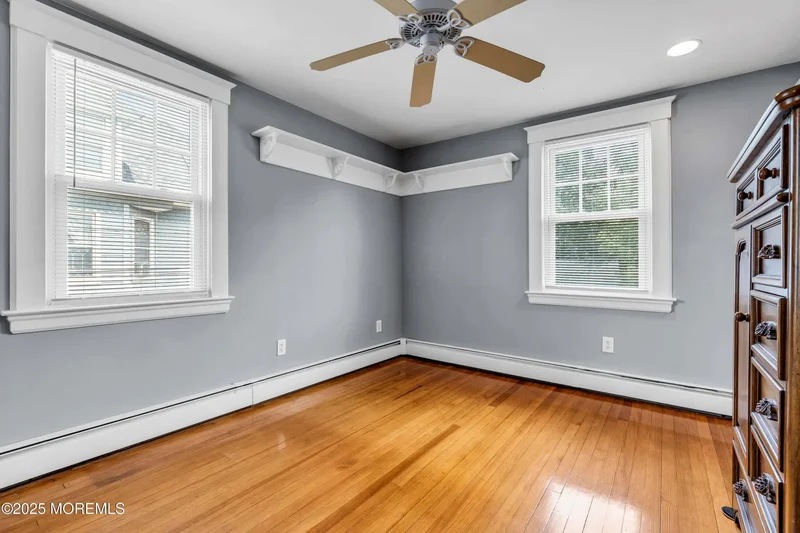28 Broadway Road, Freehold, NJ 07728, Freehold Township, New Jersey, United States. - Photo 9