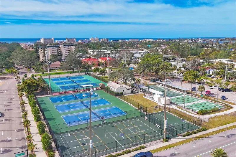 202 Pocono Trail E, Nokomis, FL 34275, Venice, Florida, United States. - Photo 59
