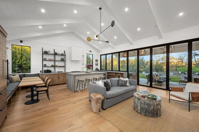15550 El Camino Real, Del Mar, California, United States. - Photo 36