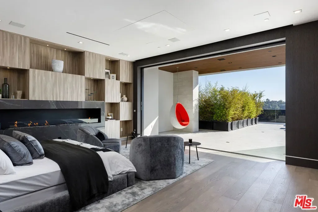 1475 Bel Air Road, Los Angeles, California, United States. - Photo 11