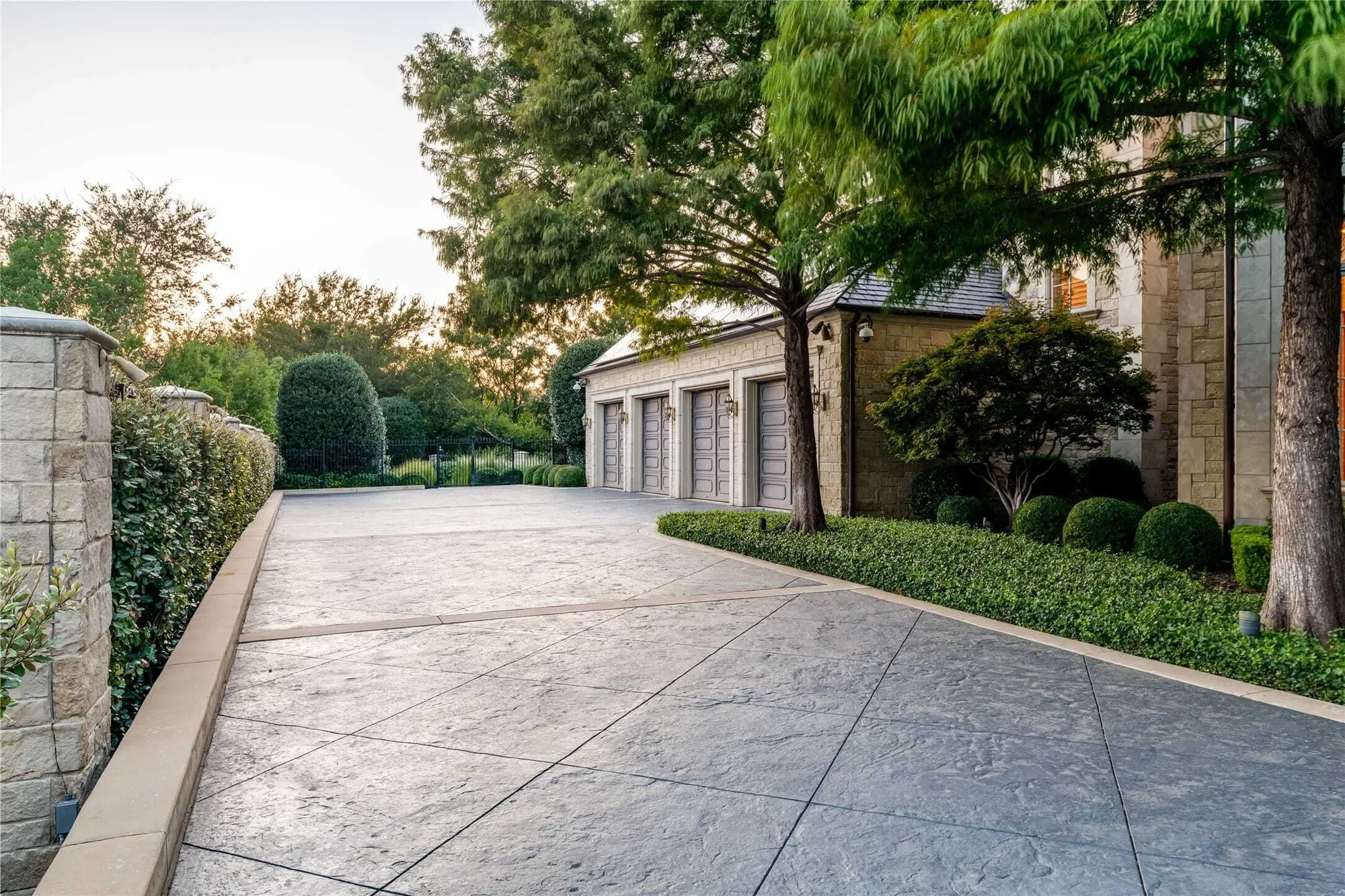 6009 Rose Grove Court, Dallas, TX, 75248, USA, Dallas, Texas, United States. - Photo 22