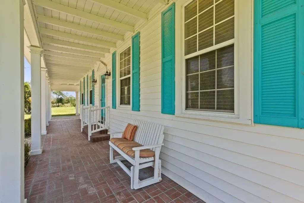 Gallery photo 4