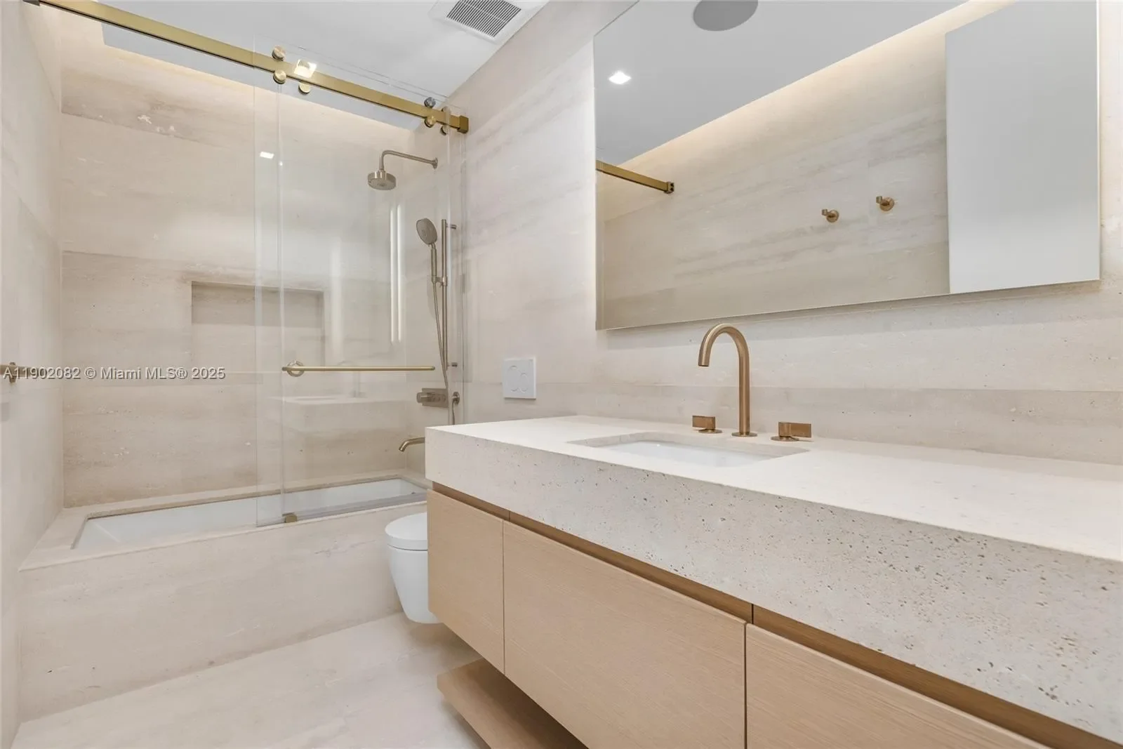 1800 W 27th St, Miami Beach, Florida, United States. - Photo 41