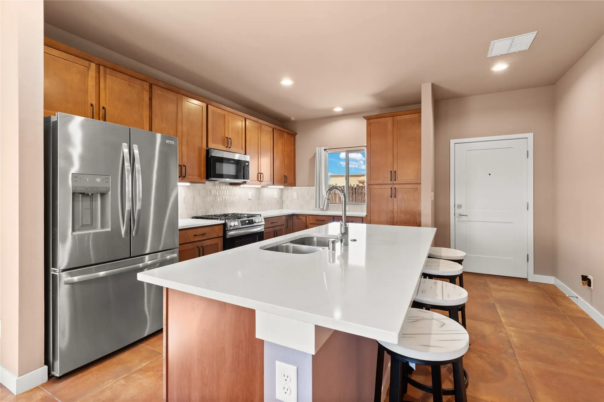 7609 Arroyo Oeste Lane , Santa Fe, NM 87507, Santa Fe, New Mexico, United States. - Photo 11