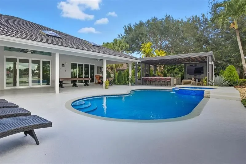 2906  Medinah, Weston, FL 33332, Weston, Florida, United States. - Photo 4