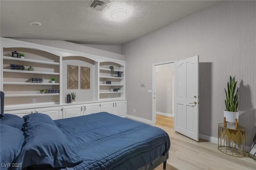 7471 Darby Avenue, Las Vegas, Nevada, United States. - Photo 44