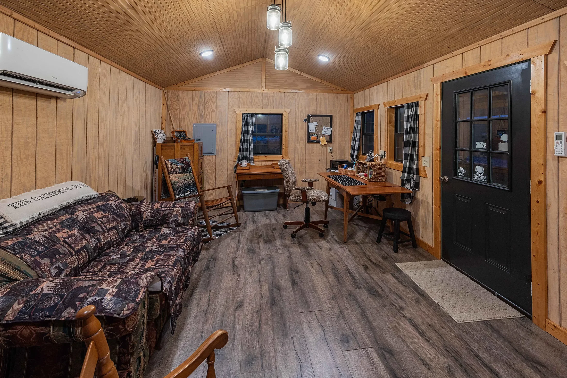 341 Sycamore Shoals Drive , Elizabethton, TN 37643, Elizabethton, Tennessee, United States. - Photo 28