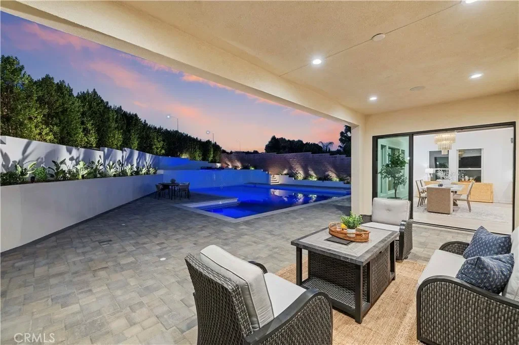 11029 Lurline Avenue, Chatsworth, CA, 91311, USA, Los Angeles, California, United States. - Photo 20