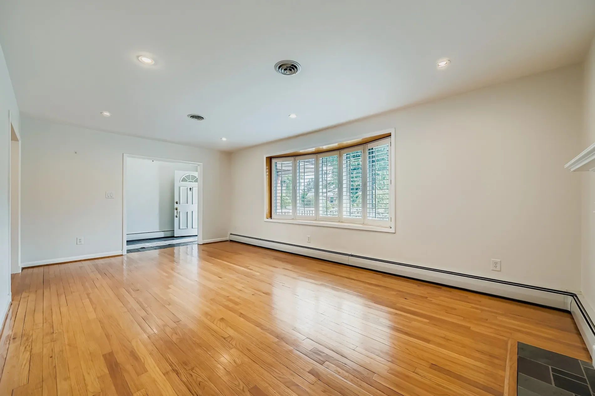 Gallery photo 6