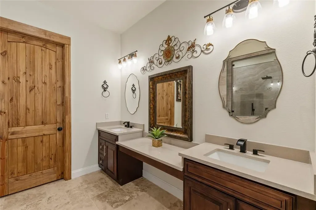 313 Cedar Creek Landing Lane, Mabank, Texas, United States. - Photo 13