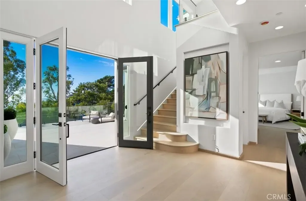 31 N Vista De Catalina, Laguna Beach, California, United States. - Photo 17