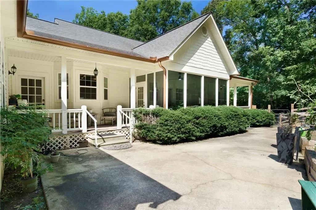 211 W Oakcrest Drive, Blue Ridge, Georgia, United States. - Photo 53