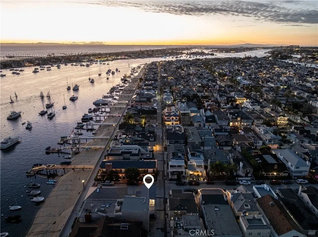 104 Onyx Avenue, Newport Beach, California, United States. - Photo 6