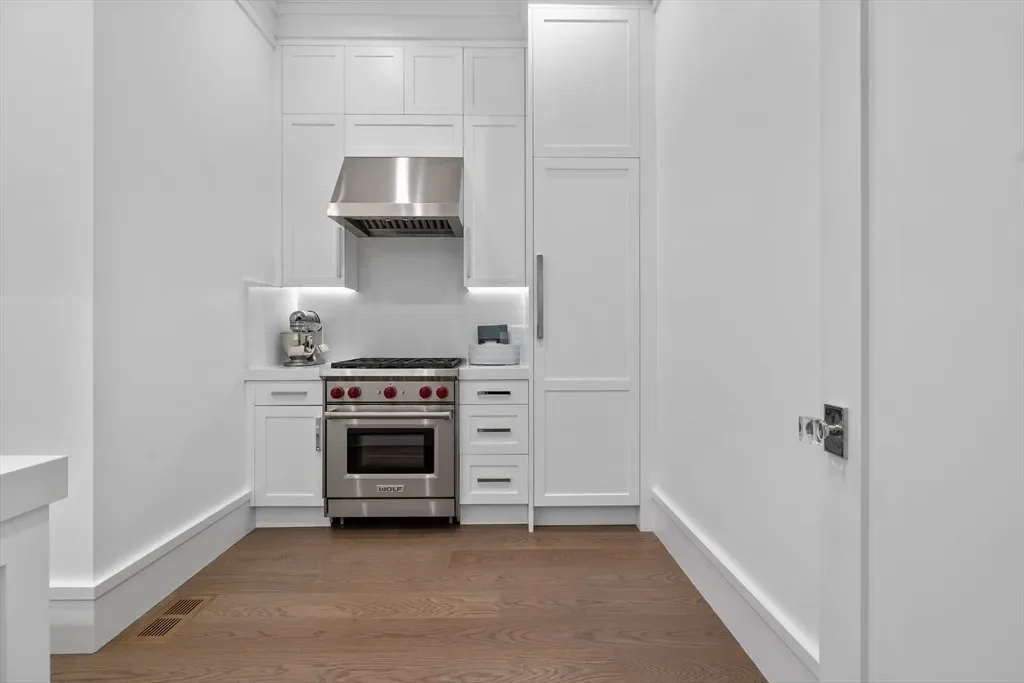 138 Woodland Road, Brookline, Massachusetts, United States. - Photo 3