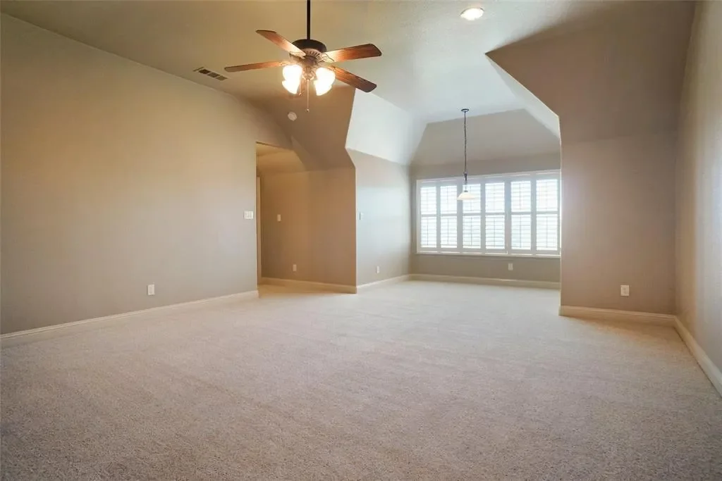 Gallery photo 12