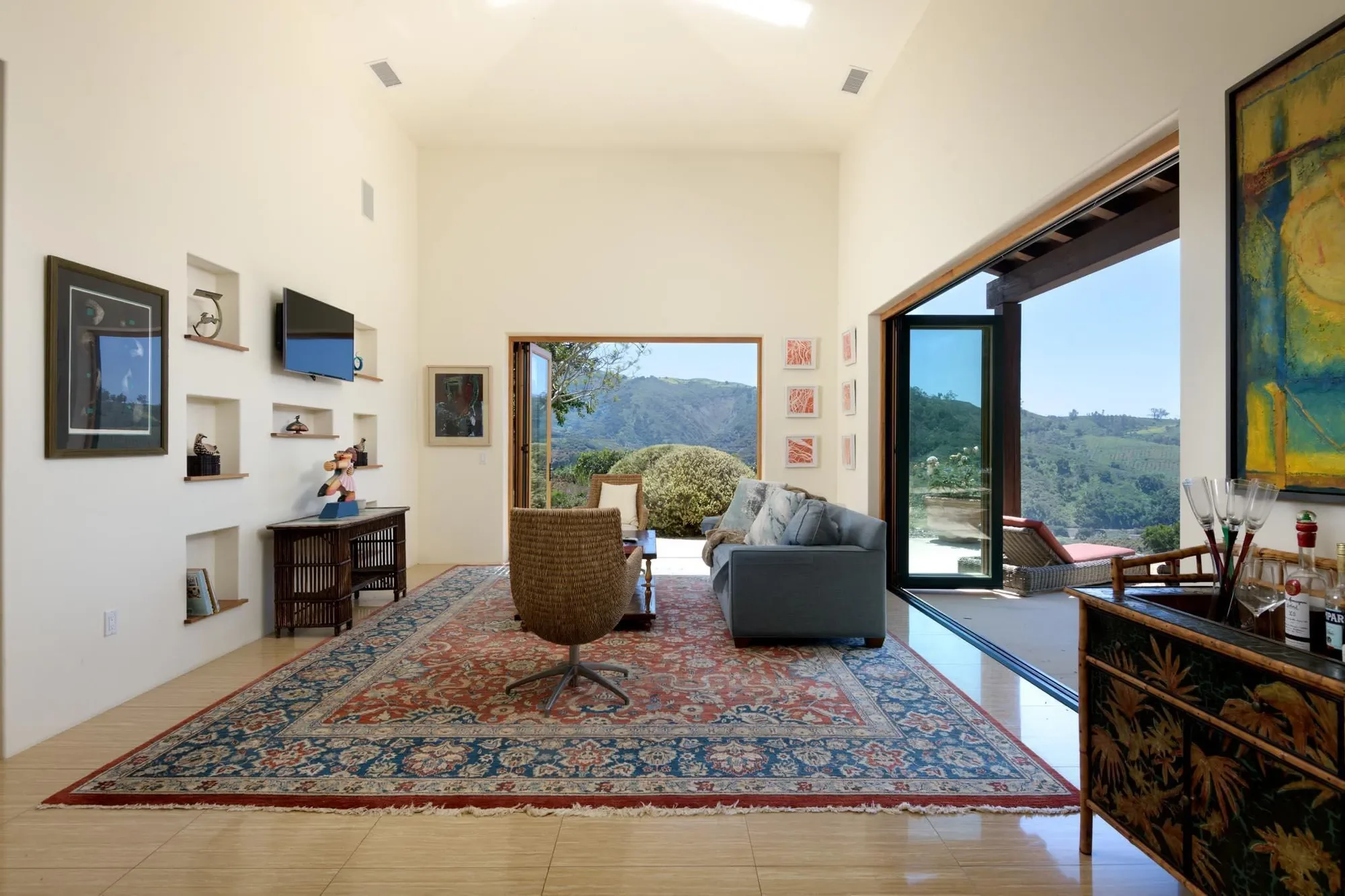 7200 Casitas Pass Road, Carpinteria, California, United States. - Photo 12