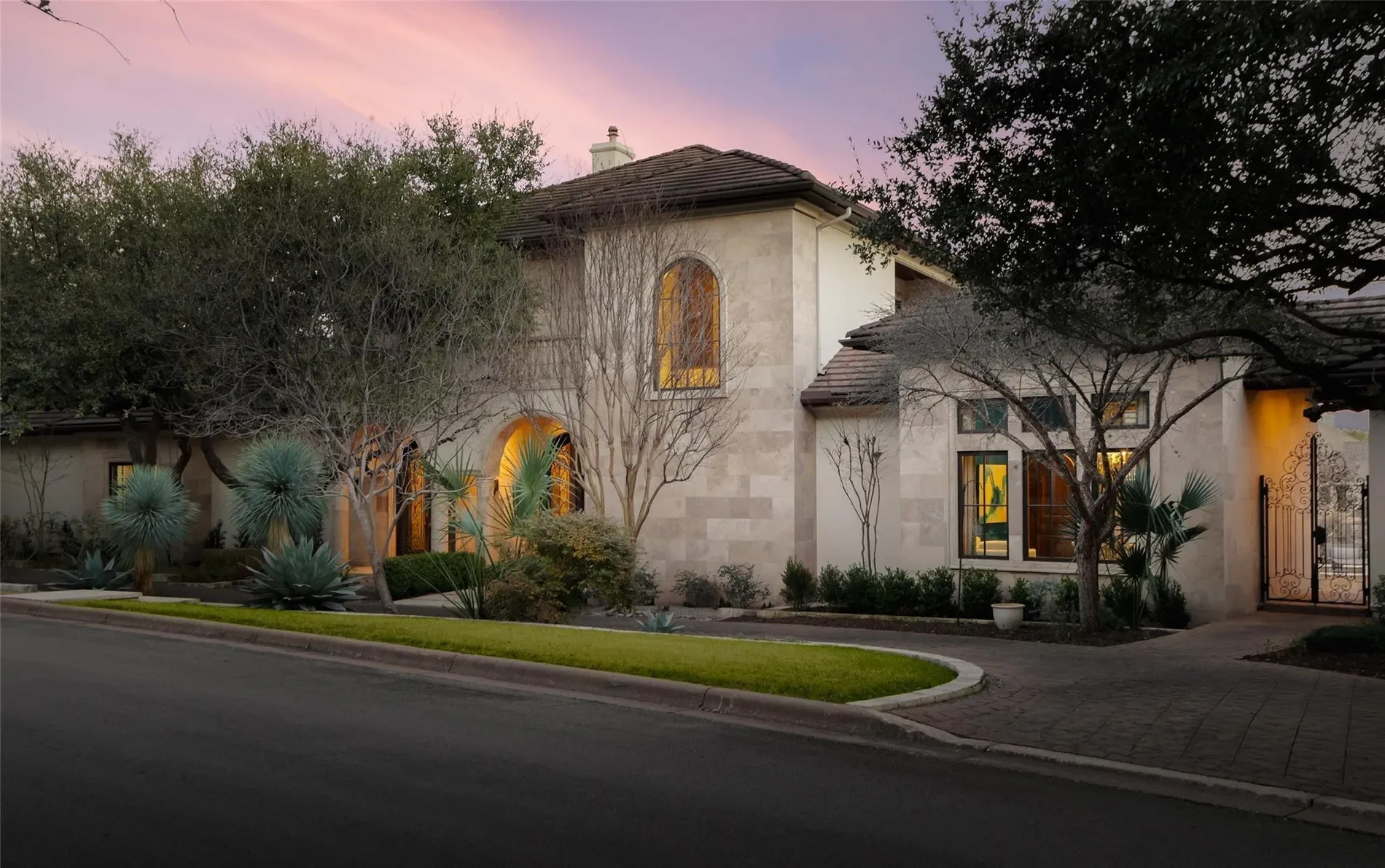 3704 Soaring Eagle, Austin, TX, 78746, USA, Austin, Texas, United States. - Photo 4
