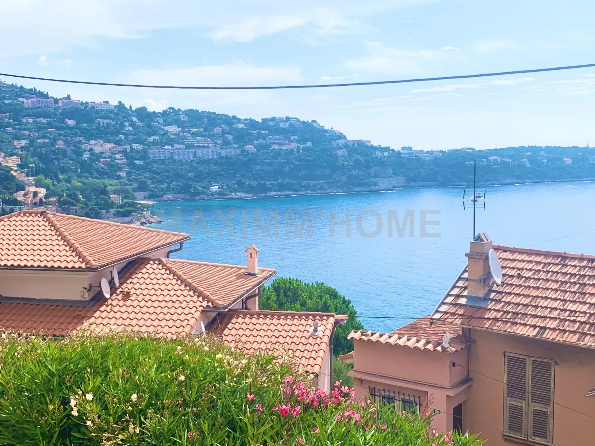 14 AVENUE DE FRANCE, Roquebrune-Cap-Martin, Provence-Alpes-Côte d'Azur, France. - Photo 10