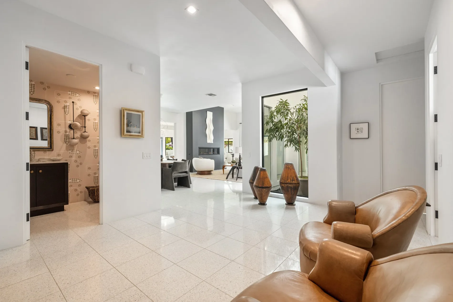 Gallery photo 3