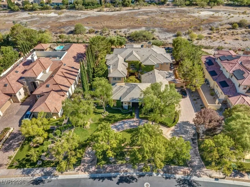 9717 Winter Palace Drive, Las Vegas, Nevada, United States. - Photo 63
