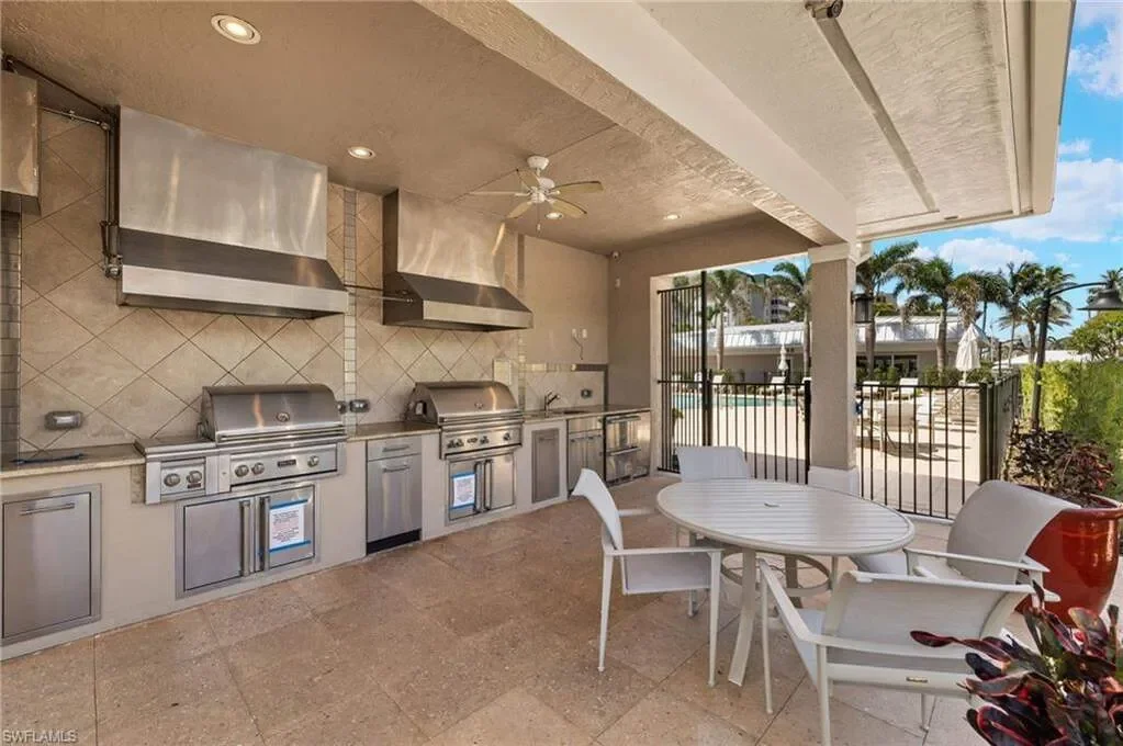 2901 GULF SHORE BLVD, #803S, Naples, FL, 34103, USA, Naples, Florida, United States. - Photo 9
