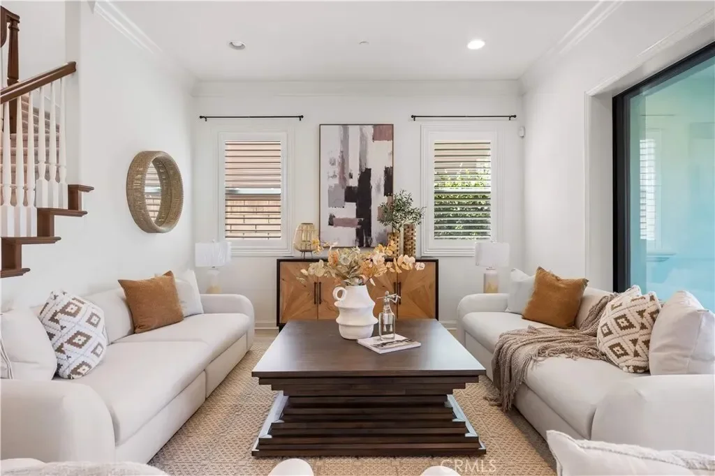 14 Snowberry, Lake Forest, California, United States. - Photo 11
