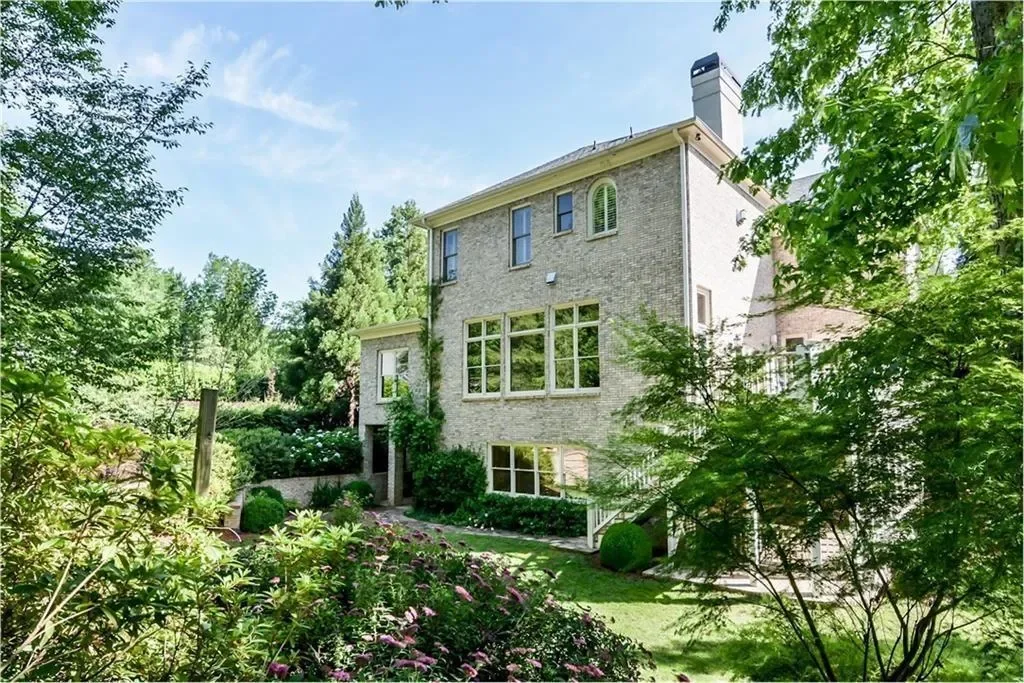 1620 High Trail, Atlanta, Georgia, United States. - Photo 14